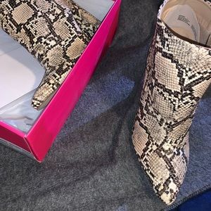 Tan Snakeskin Bootie - Size 11, but fits like a 10/10.5